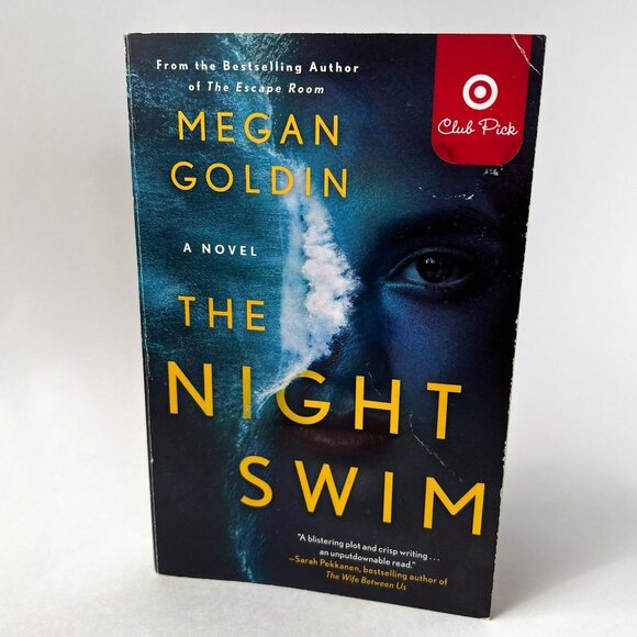 The Night Swim: A Novel by Megan Goldin - 2020 Paperback - Picture 1 of 7